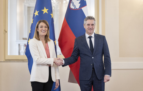 53611304507 c1000f99a1 o (The Prime Minister of the Republic of Slovenia, Robert Golob, met today with the President of the European Parliament, Roberta Metsolo)