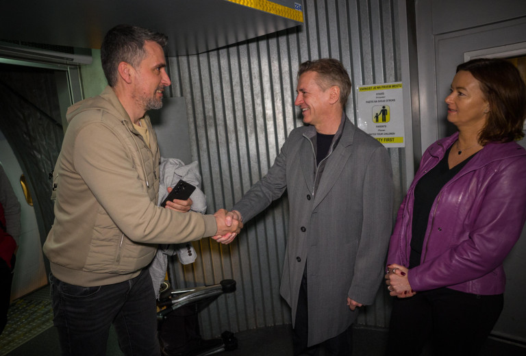 Slovenija med prvimi varno evakuirala svoje državljane z Bližnjega vzhoda