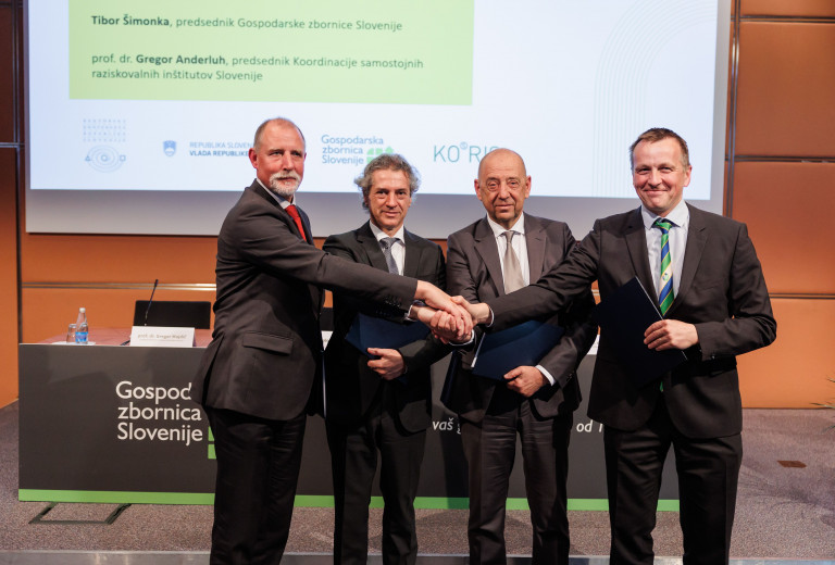Slovenia signs historic agreement for development