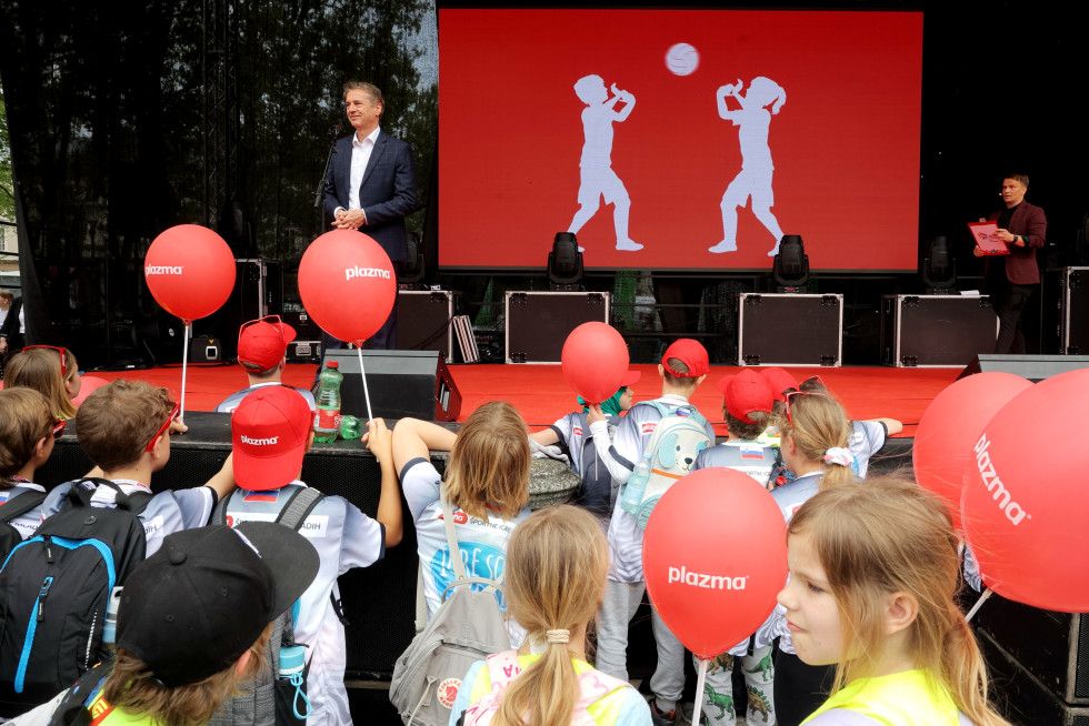 Today, Prime Minister Robert Golob joined young athletes at the opening of the long-standing Youth Sports Games
