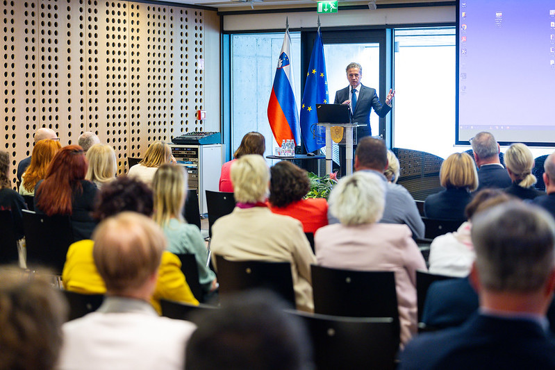 Prime Minister in front of an audience