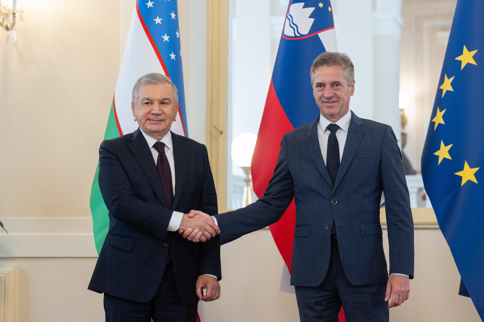 Prime Minister Robert Golob met with the President of the Republic of Uzbekistan, Shavkat Mirziyoyev