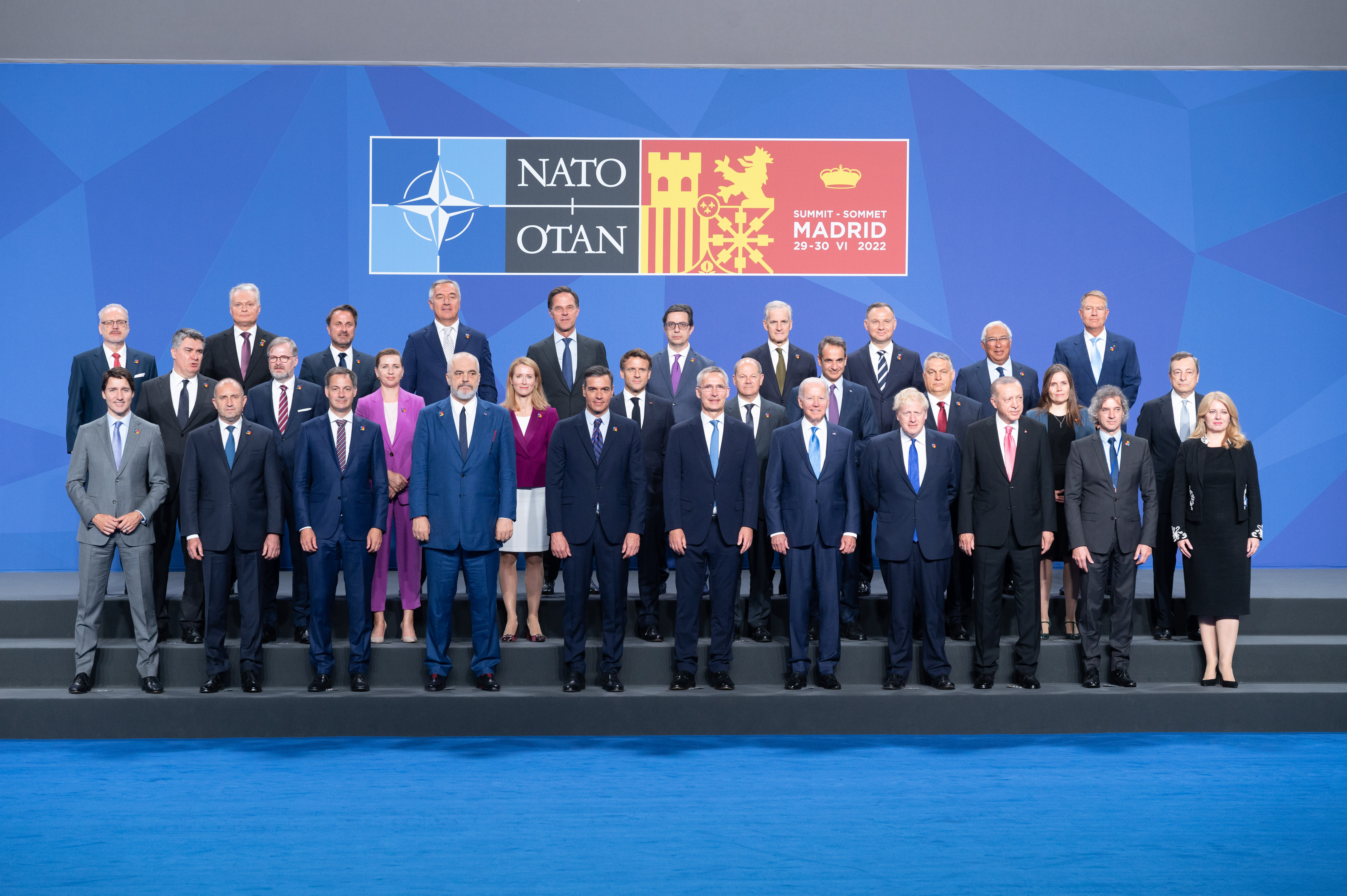 Участницы нато. Саммит НАТО В Мадриде 2022. Саммит НАТО В Мадриде 2022 общее фото. Мадридский саммит НАТО В 2022 году. Саммит НАТО 2022.