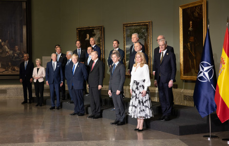 PV vrh Nato 3. dan 1 (Prime Minister Robert Golob attended the NATO Summit in Madrid.)