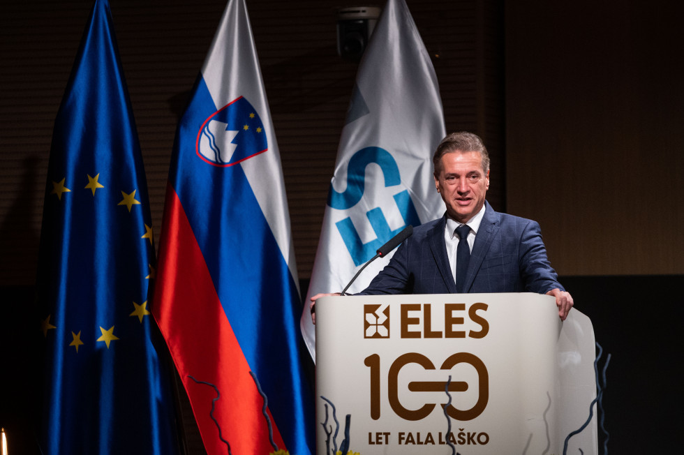 Prime Minister Robert Golob attended a ceremony marking the 100th anniversary of the first power transmission and the construction of the Fala–Laško transmission line.