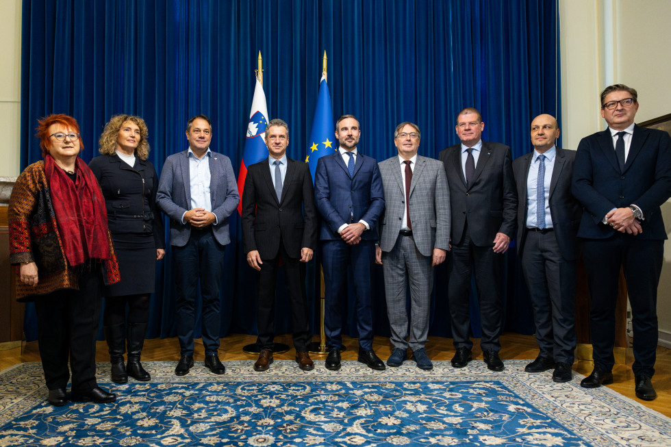 Prime Minister Robert Golob met with the representatives of the Slovenian minority in Italy.