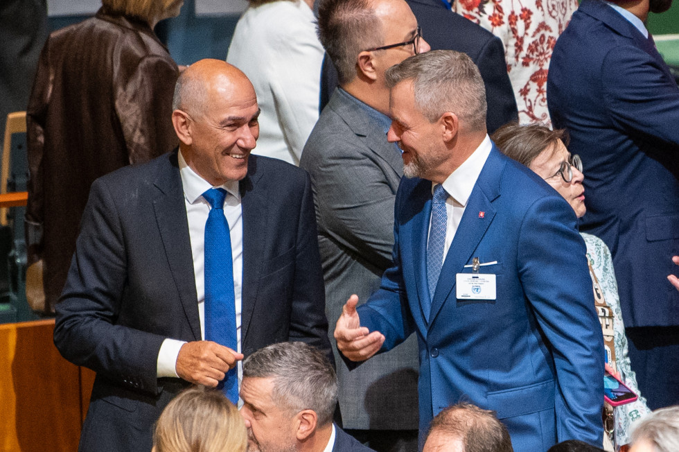 Predsednik Vlade Republike Slovenije Janez Janša se v New Yorku udeležuje 81. zasedanja Generalne skupščine Organizacije združenih narodov. 