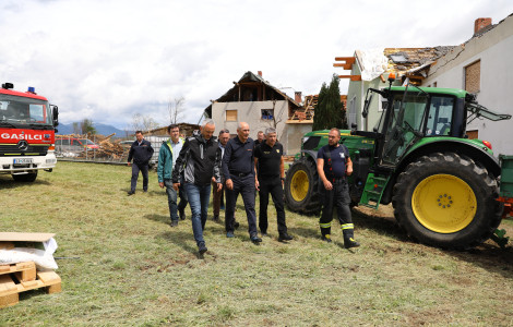 7K6A2765 (1) (Prime Minister Janša promises swift government assistance after severe storm)