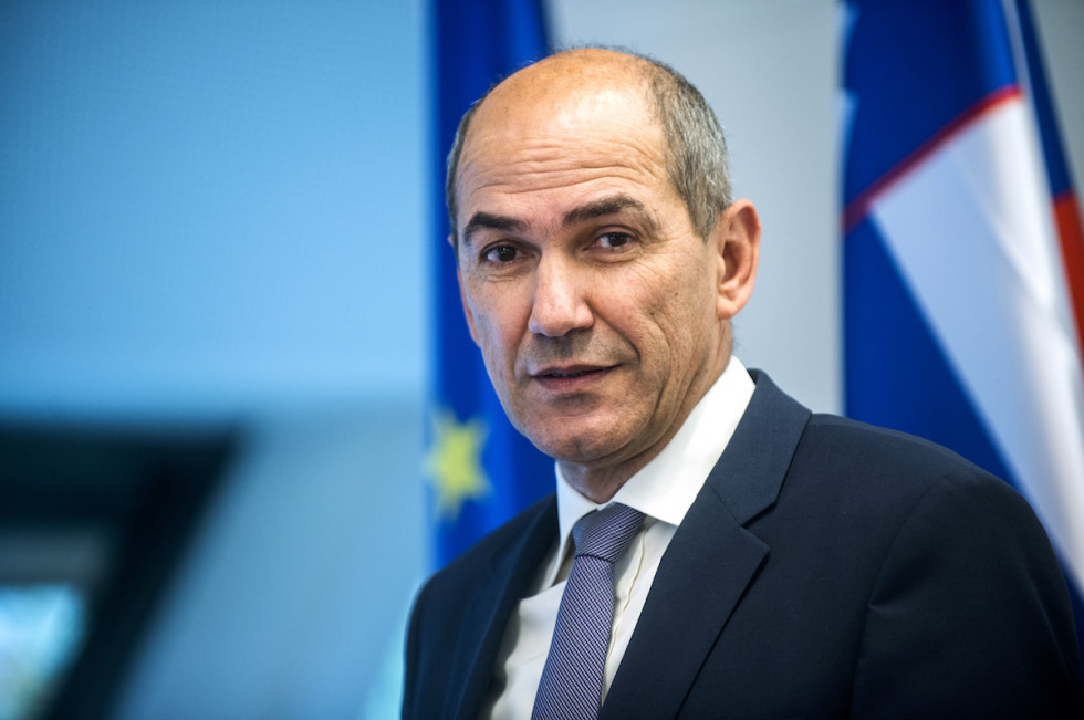 Prime minister Janez Janša in the interview for The Economic Times | GOV.SI - Gov.si