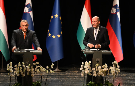 Orban 13 (Press conference with both prime ministers.)