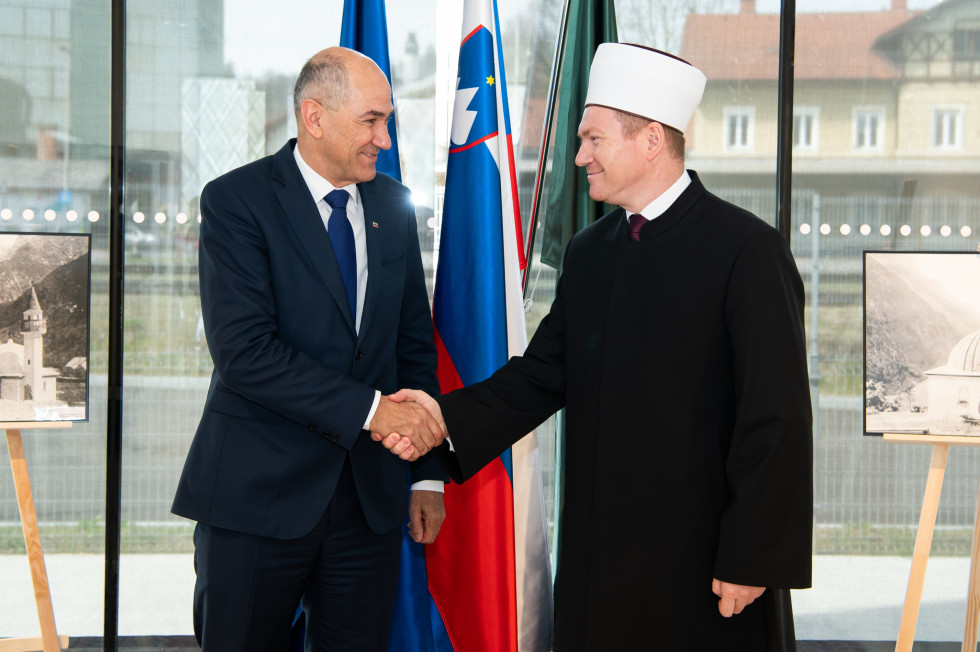 Rokovanje predsednika vlade Janeza Janše z muftijem Islamske skupnosti v Sloveniji