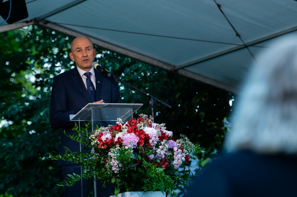 Prime Minister delivers an address at the ceremony marking the 30th anniversary of independent Slovenia in Slovenska Bistrica