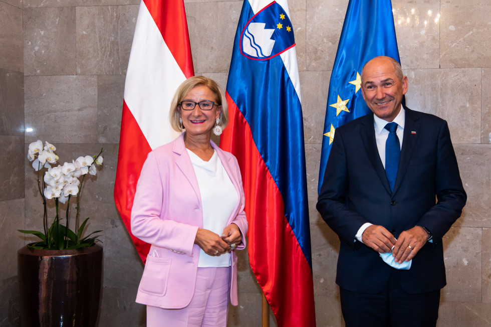 Prime Minister Janez Janša met with Governor of Lower Austria Johanna Mikl-Leitner