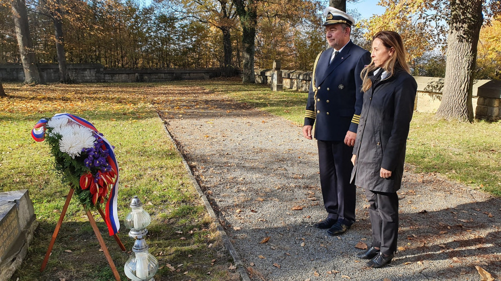 A wreath was laid in Gorlice, Poland, at the memorial to the Slovenians who fell on the Galician Front during World War I