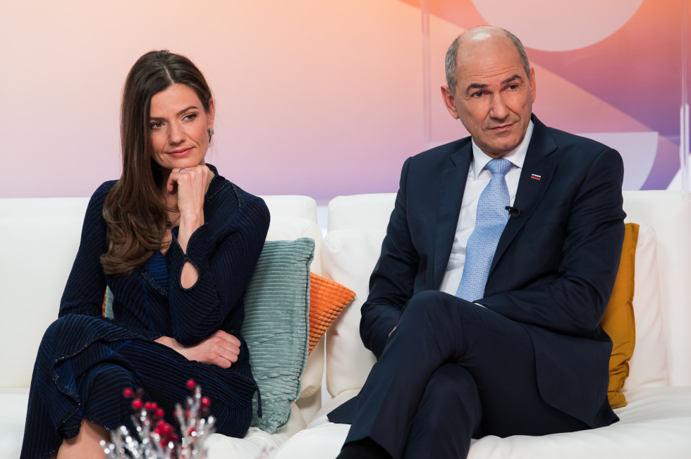 PM Janez Janša and his wife, Urška Bačovnik Janša, appeared as guests on the Jutro programme on Planet TV.