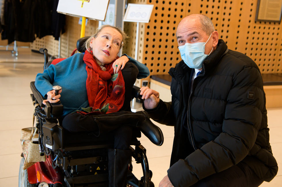 Predsednik vlade Janez Janša se je udeležil slovesnosti ob mednarodnem dnevu invalidov.