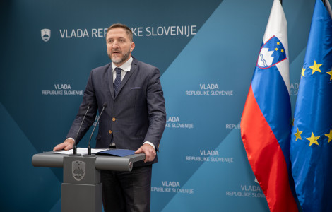 53411162952 f769a02cc5 o 1 (Minister of Finance Klemen Boštjančič at the press conference after the government session)