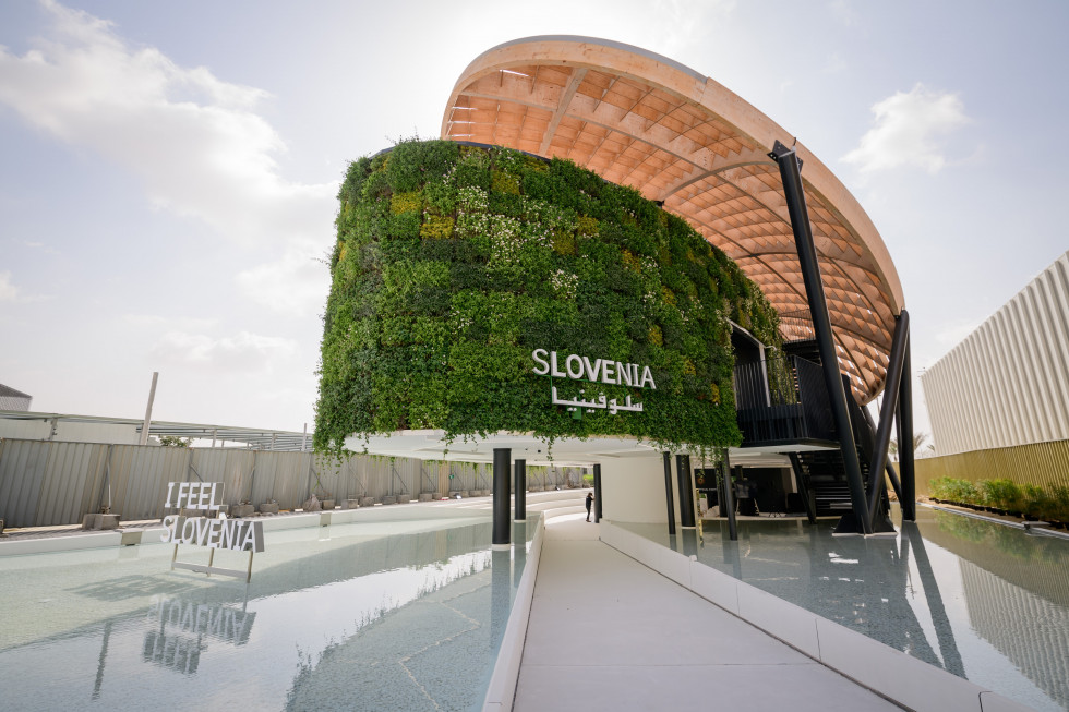 The slogan behind the Slovenian pavilion reads Smart Green Experience and intertwines three natural elements: water, forest and wood