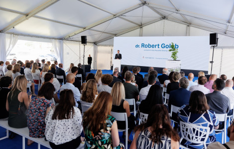 Novartis4 (Participants of the ceremony, in front of them the Prime Minister during his address)