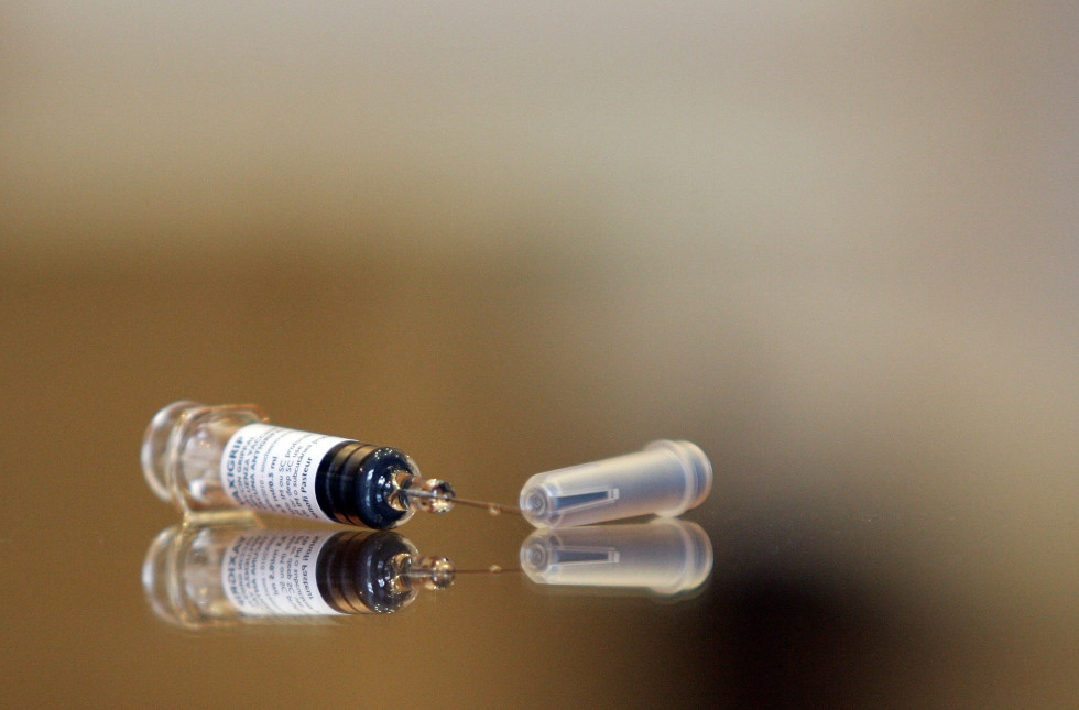 Slovenia pledges close to EUR 14m for coronavirus vaccine