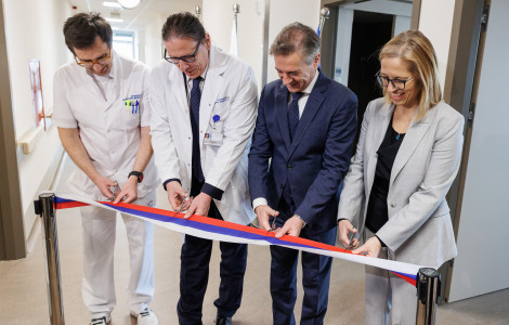 55152862494 207daa26b1 o (people cutting ceremony ribbons)