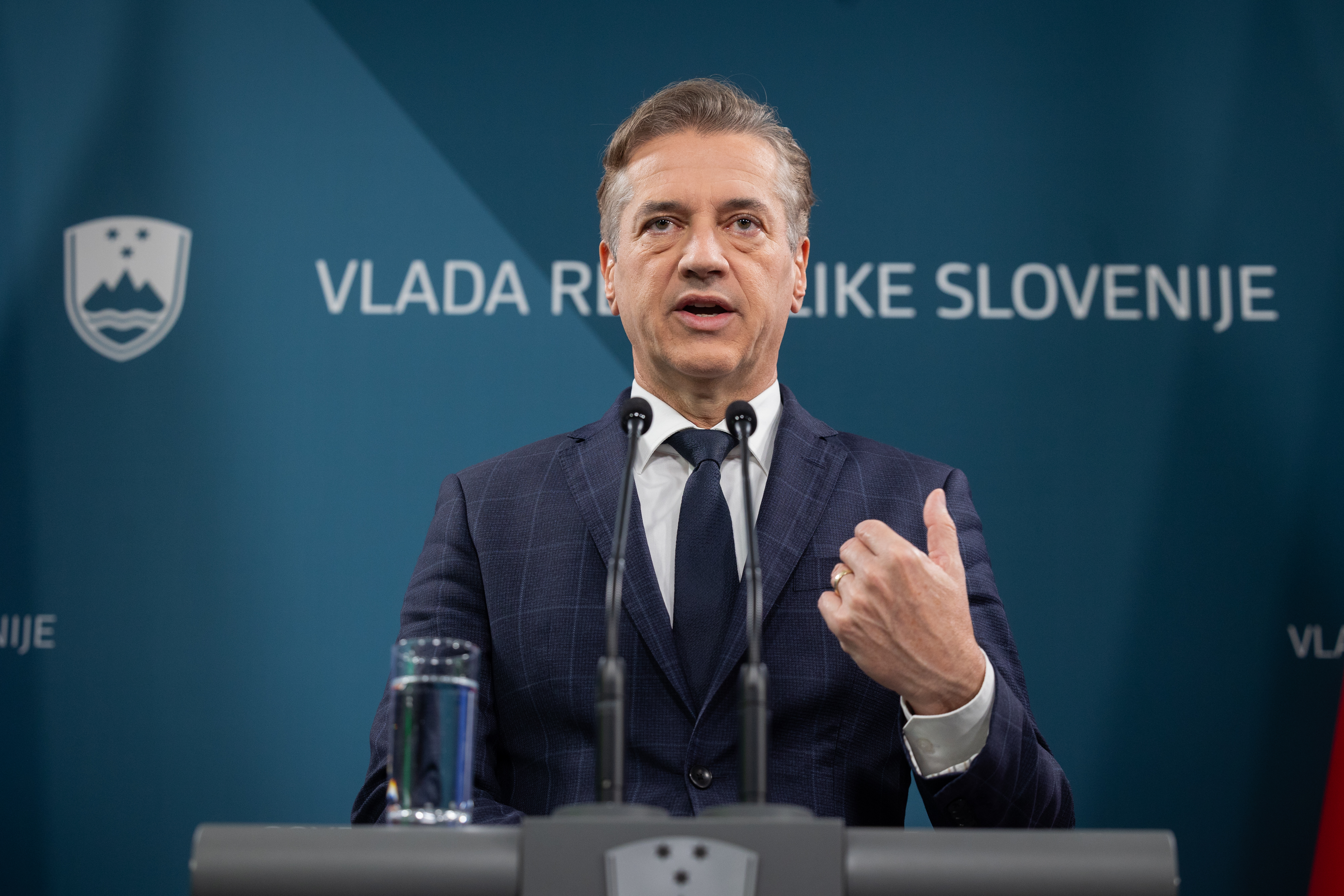 Prime Minister Golob: "The Šutar Act provides answers on how to enhance public safety"