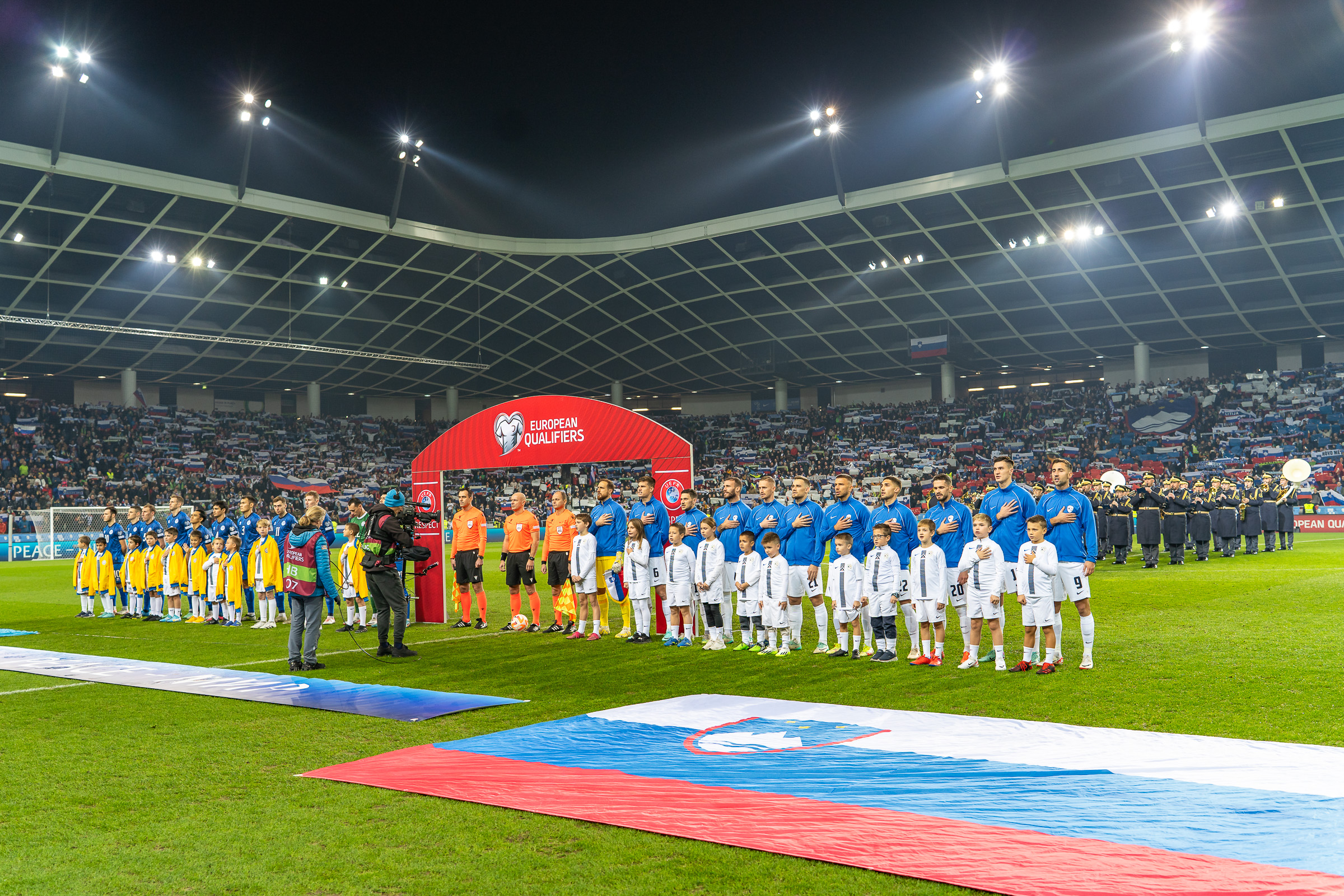 Slovenia qualifies for the Euro 2025 GOV.SI
