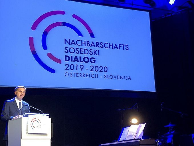 Minister Cerar noted that Slovenia and Austria are connected by several centuries of shared history and similar views on important topics relating to the future of the European Union