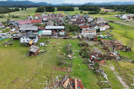 Pomoč države v ujmi junija 2026