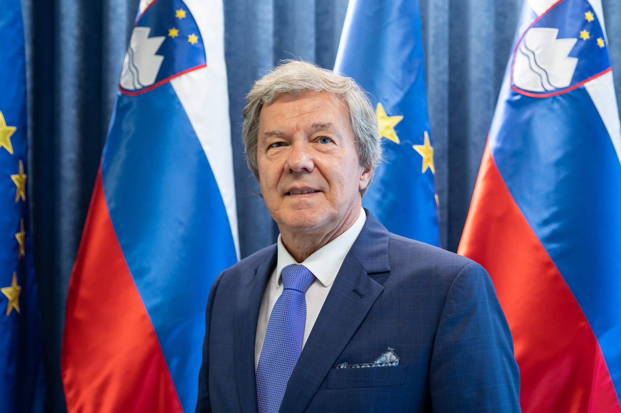 dr. Anton Grizold