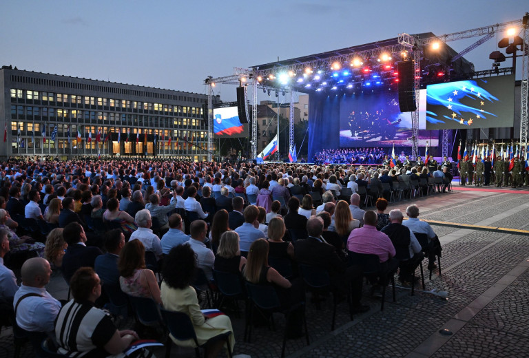 Osrednja počastitev dneva državnosti