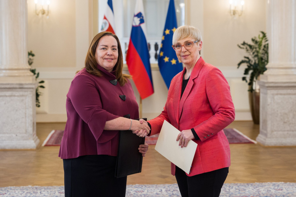 rokovanje predsednice z veleposlanico