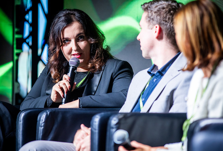 Direktorica UKOM-a Petra Bezjak Cirman o moči znamke I feel Slovenia