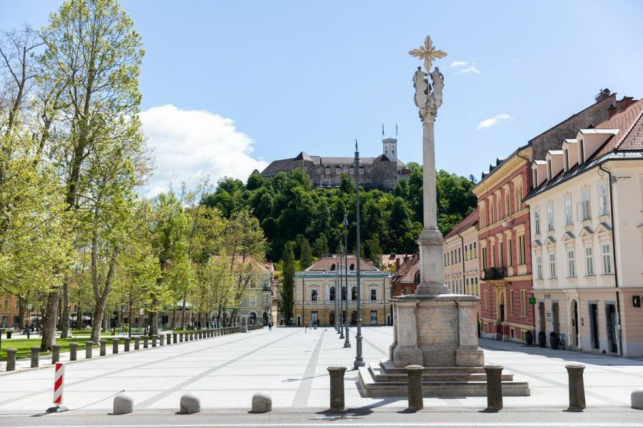 Kongresni trg v Ljubljani - panorama