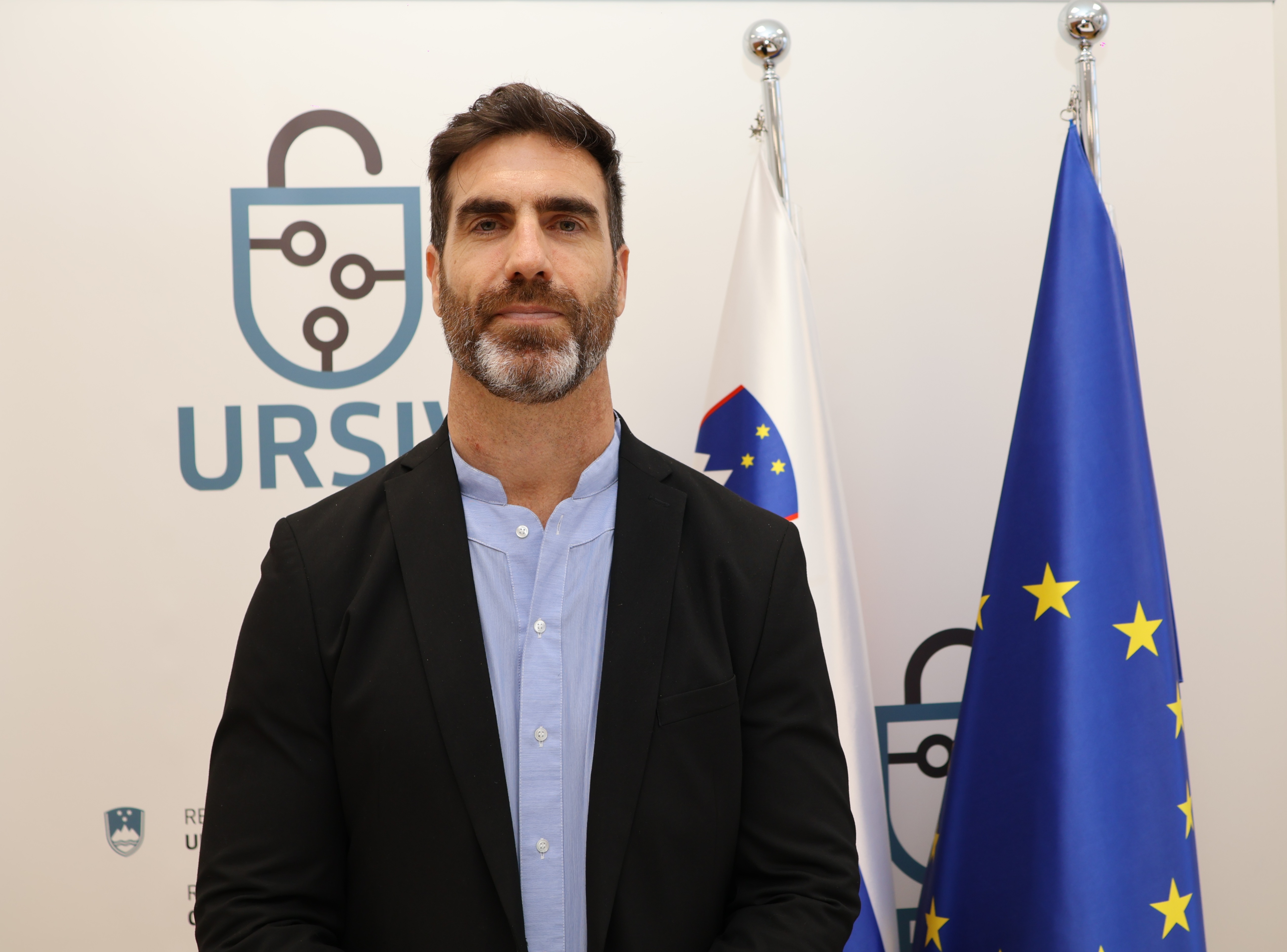 Dr Niko Gamulin