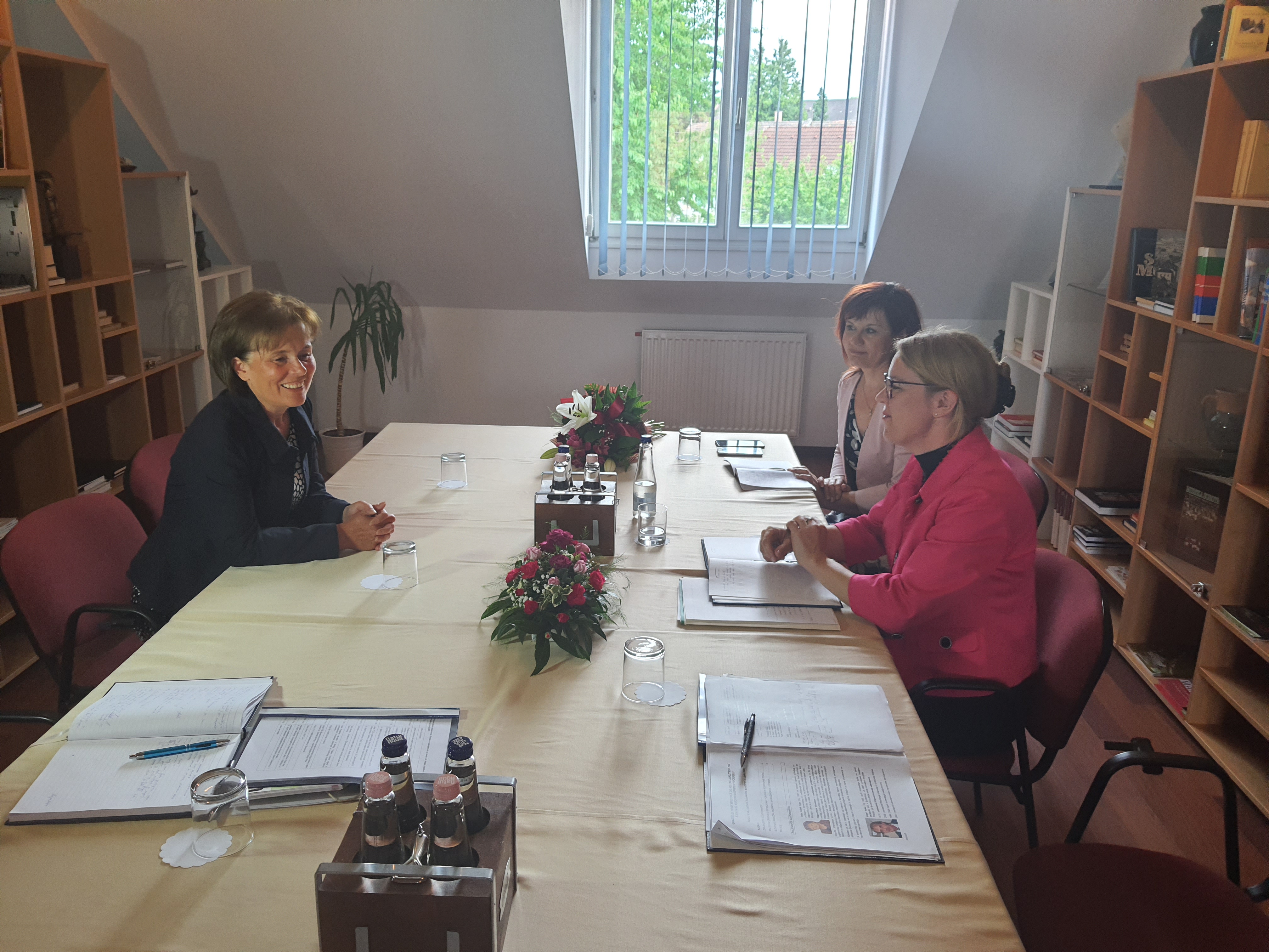 Ministrica dr. Helene Jaklitsch pri rojakih v Porabju na ...