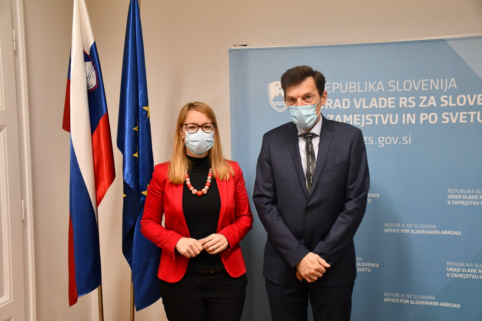 Ministrica dr. Helena Jaklitsch in dr. Vinko Logaj